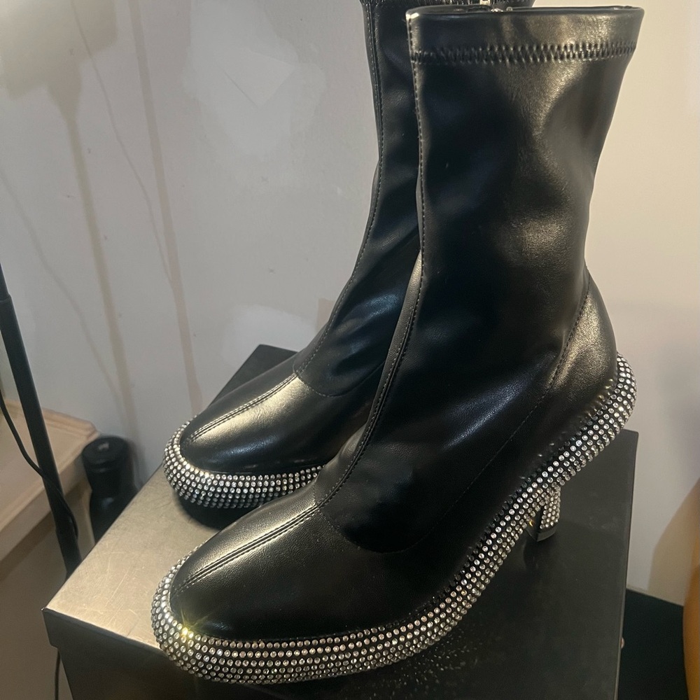 HOT DEAL 🔥🔥🥵🥵 NWT- AZALEA WANG MAE Boots Elegant Black Rhinestone-Women's Boots. - Picture 10 of 15